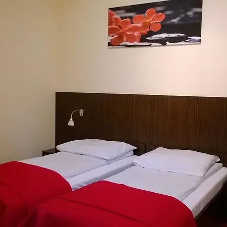 Отель Yuca