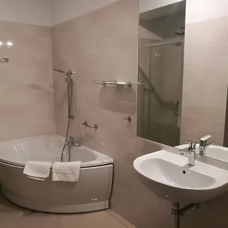 Yuca Отель 3*